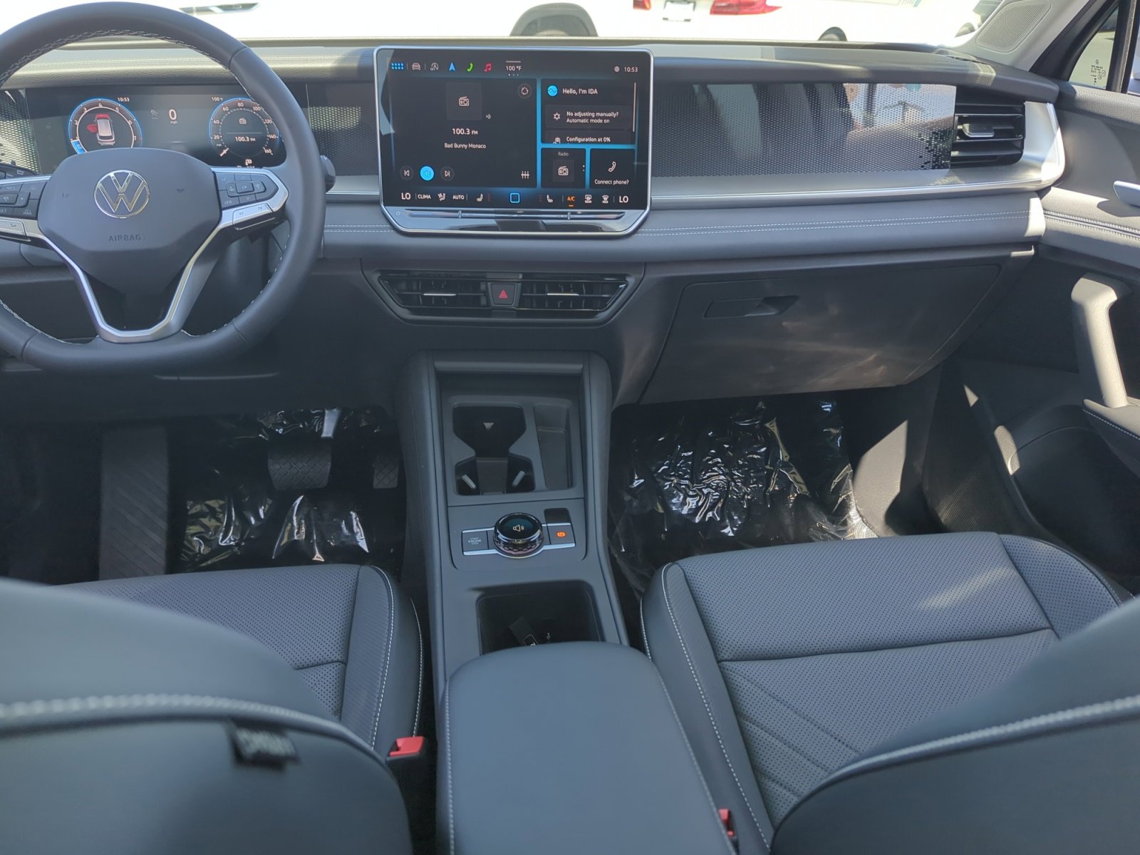 New 2025 Volkswagen Tiguan SE image 19