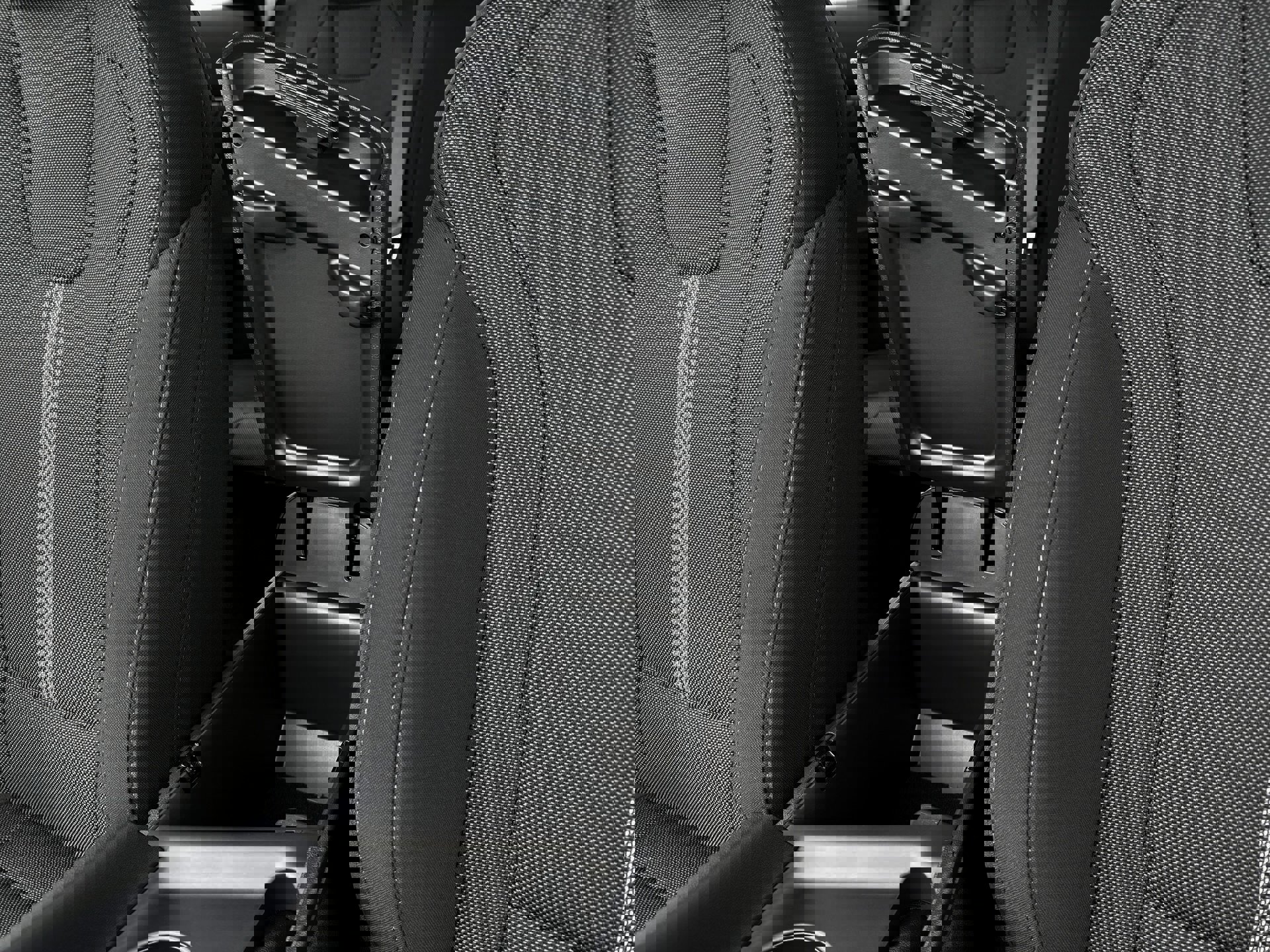 New 2025 Hyundai Elantra SE w/ Cargo Package image 18