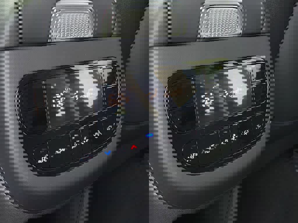 New 2026 Hyundai Ioniq 9 SE image 11