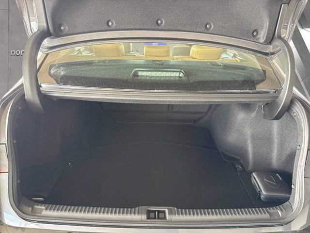 Certified 2026 Lexus IS 350 F Sport RWD image 23