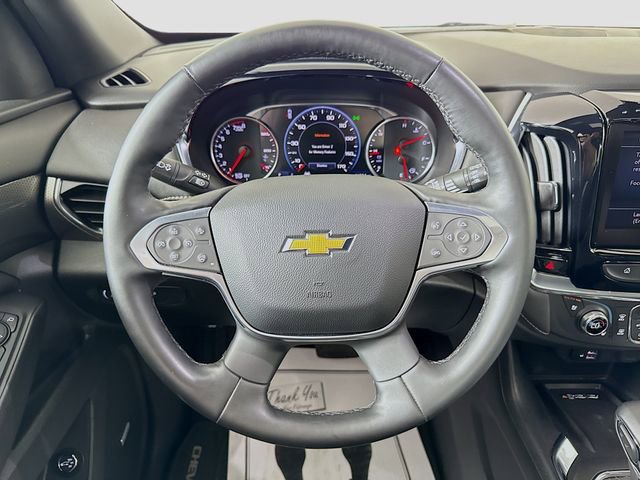 Used 2023 Chevrolet Traverse Premier image 11