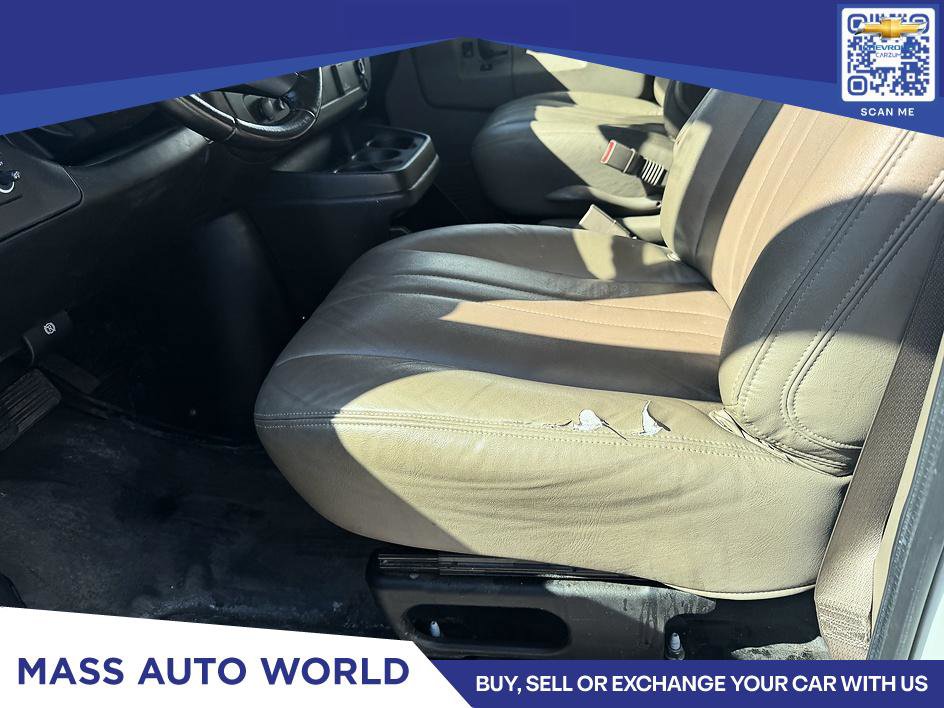 Used 2020 Chevrolet Express 2500 w/ Driver Convenience Package image 9