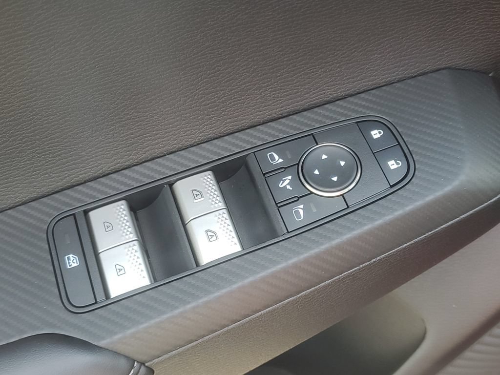 New 2026 Mitsubishi Outlander AWD image 14