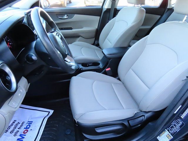 Used 2020 Kia Forte LXS image 37