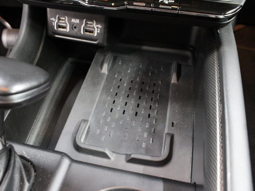 Used 2025 Dodge Durango R/T AWD/4WD image 53