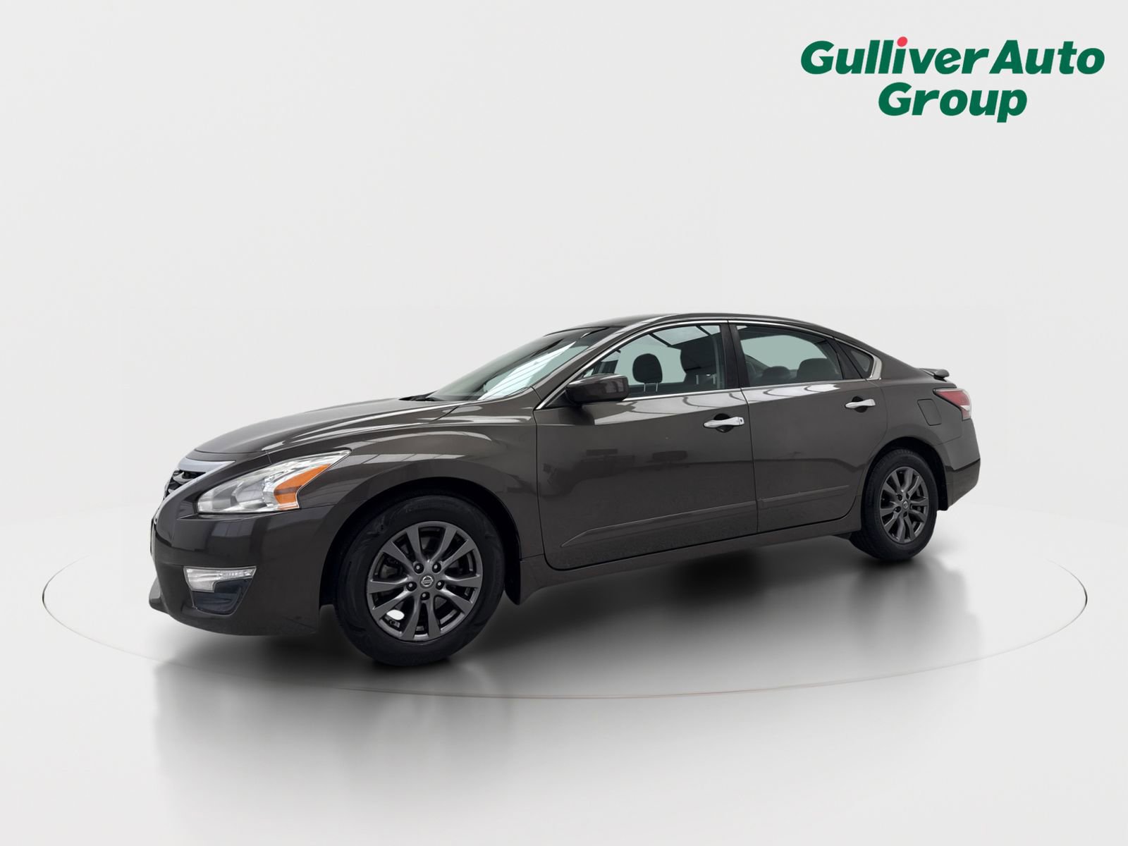 Used 2015 Nissan Altima 2.5 S w/ Special Edition Package image 2