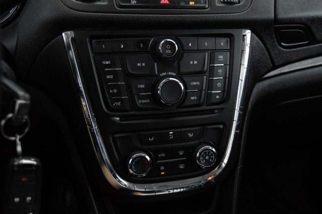Used 2015 Buick Encore FWD image 19