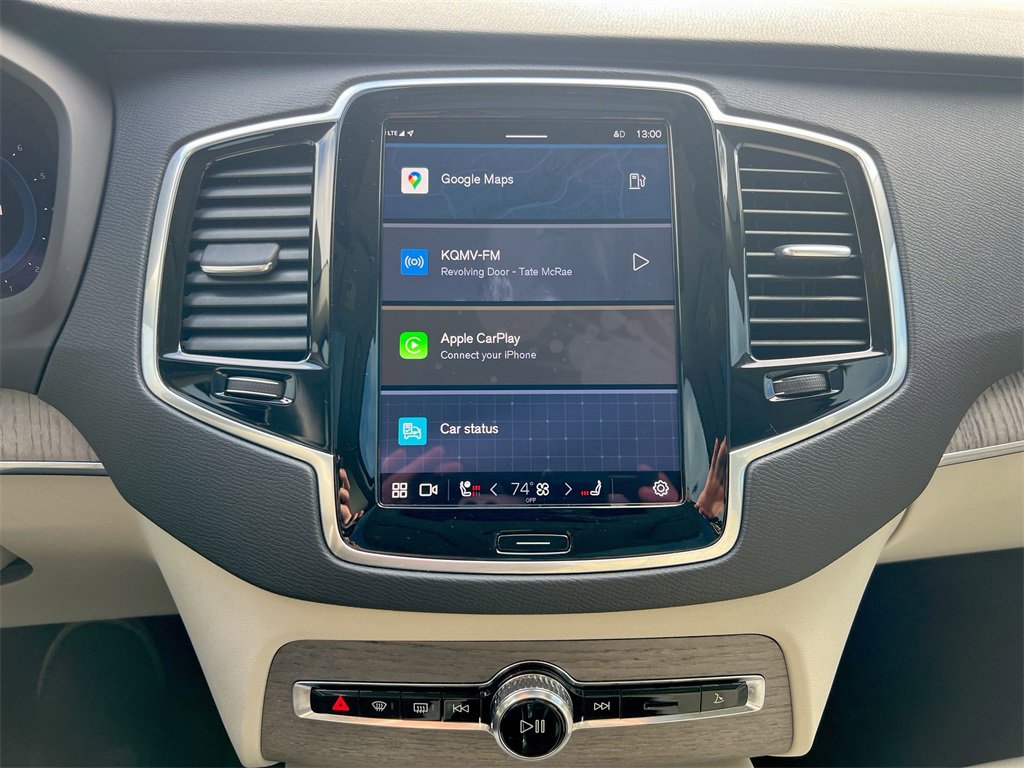 Used 2024 Volvo XC90 B6 Plus w/ Protection Package Premier image 13