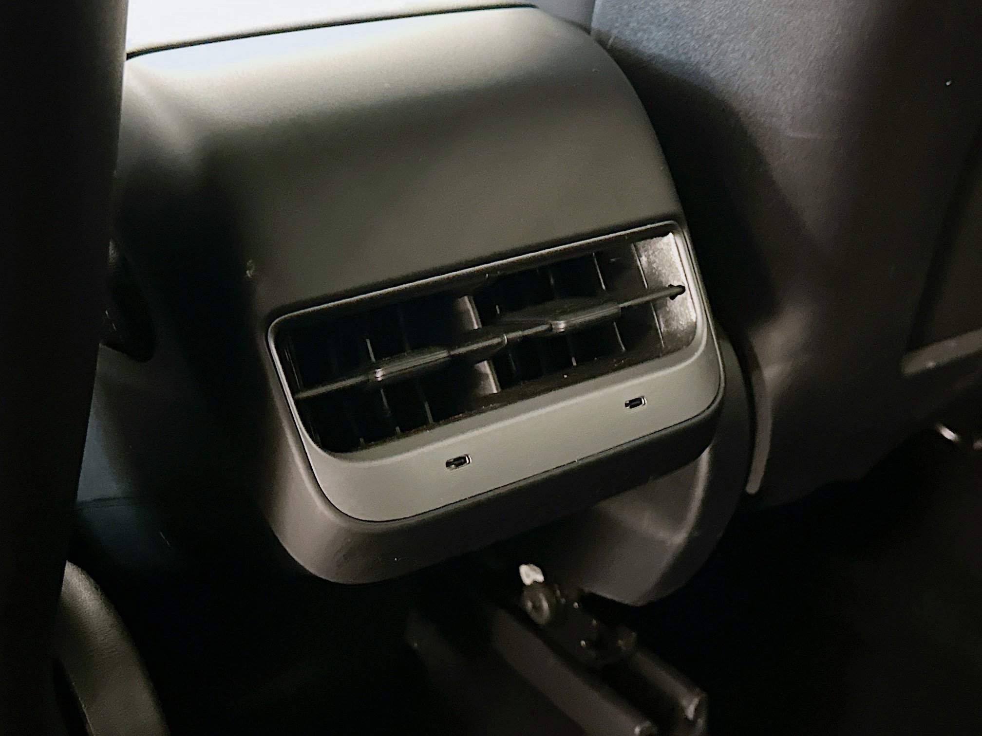 Used 2024 Tesla Model Y Long Range image 27