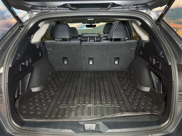 Used 2023 Subaru Outback Onyx Edition image 59