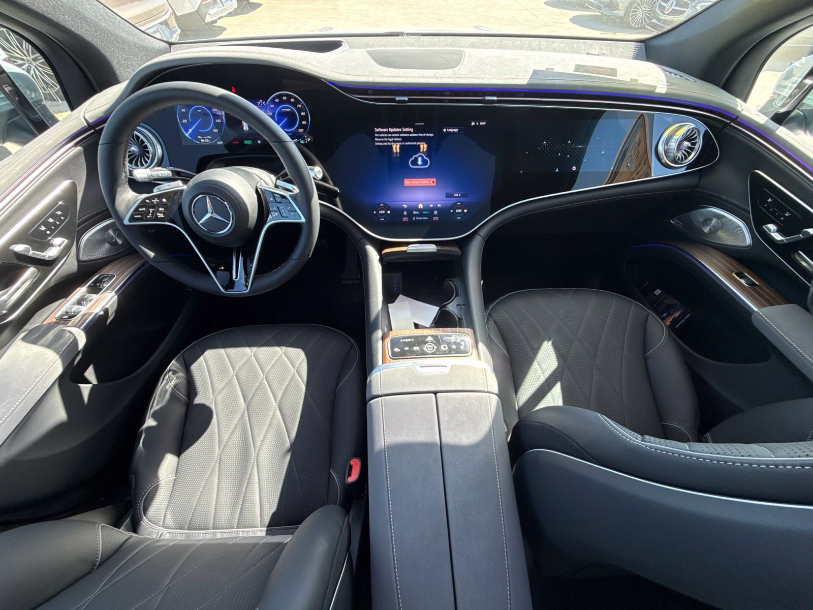 New 2027 Mercedes-Benz EQS 400 4MATIC SUV image 26