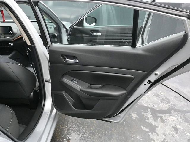 Used 2021 Nissan Altima 2.5 S FWD image 12