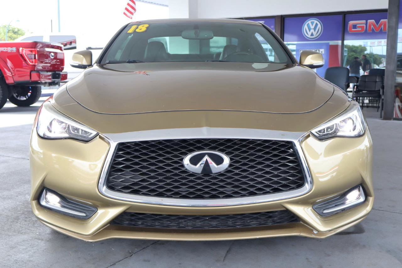 Used 2018 INFINITI Q60 3.0t Luxe RWD image 10