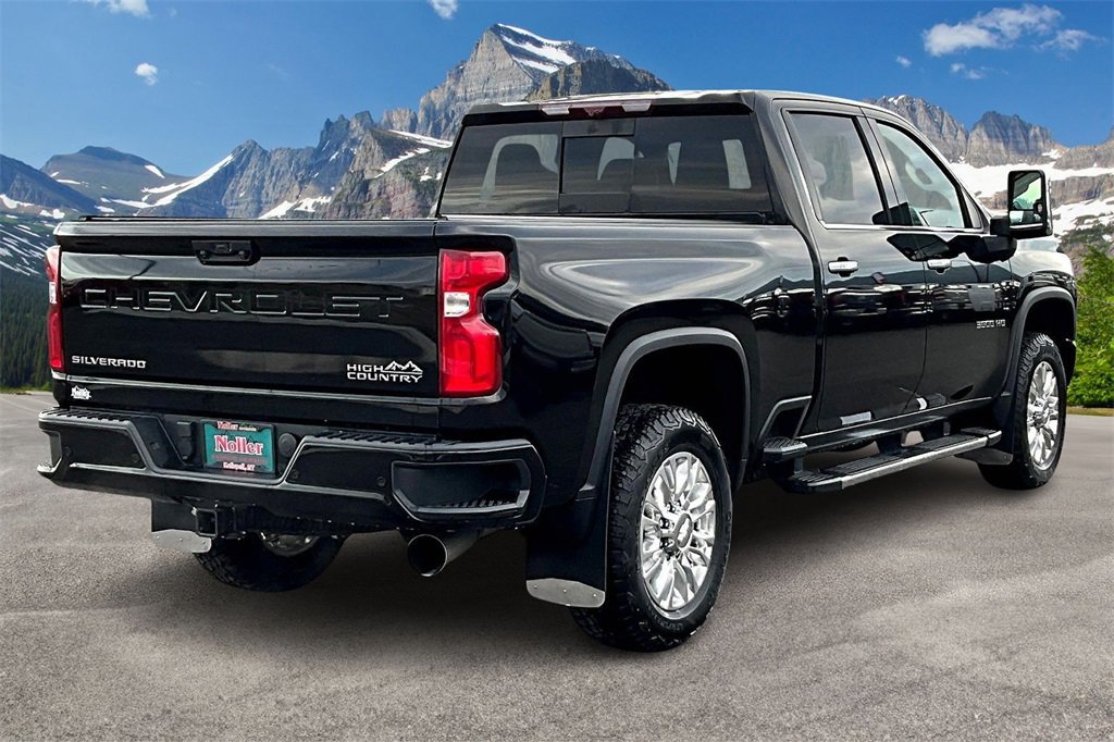 Used 2020 Chevrolet Silverado 3500 High Country w/ Z71 Off-Road Package image 2
