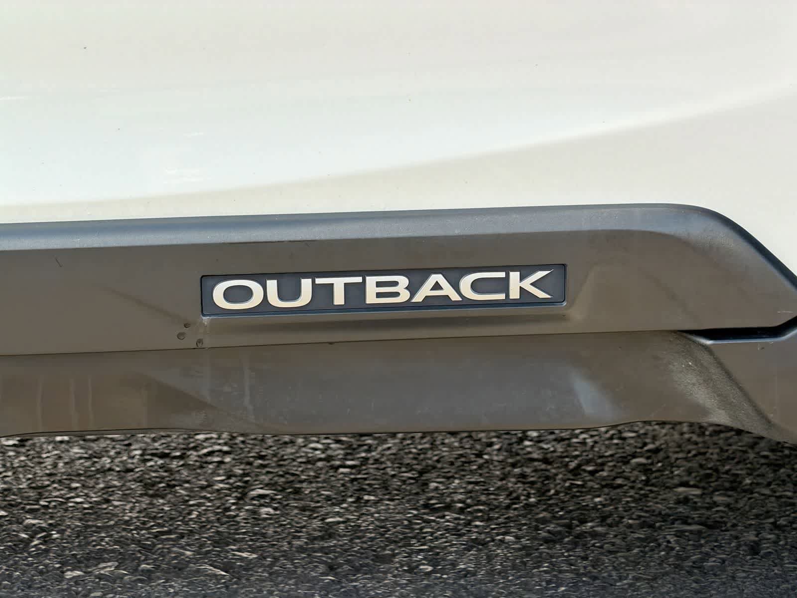 Used 2022 Subaru Outback Limited XT image 13