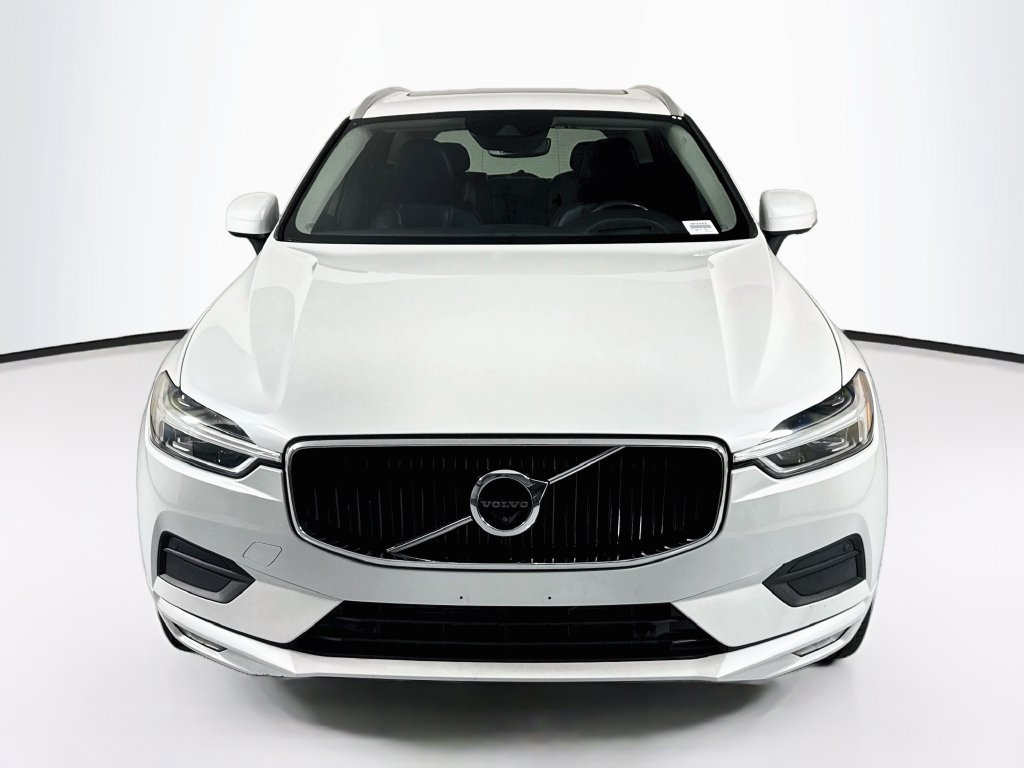 Used 2021 Volvo XC60 T5 Momentum w/ Protection Package Premier FWD image 2