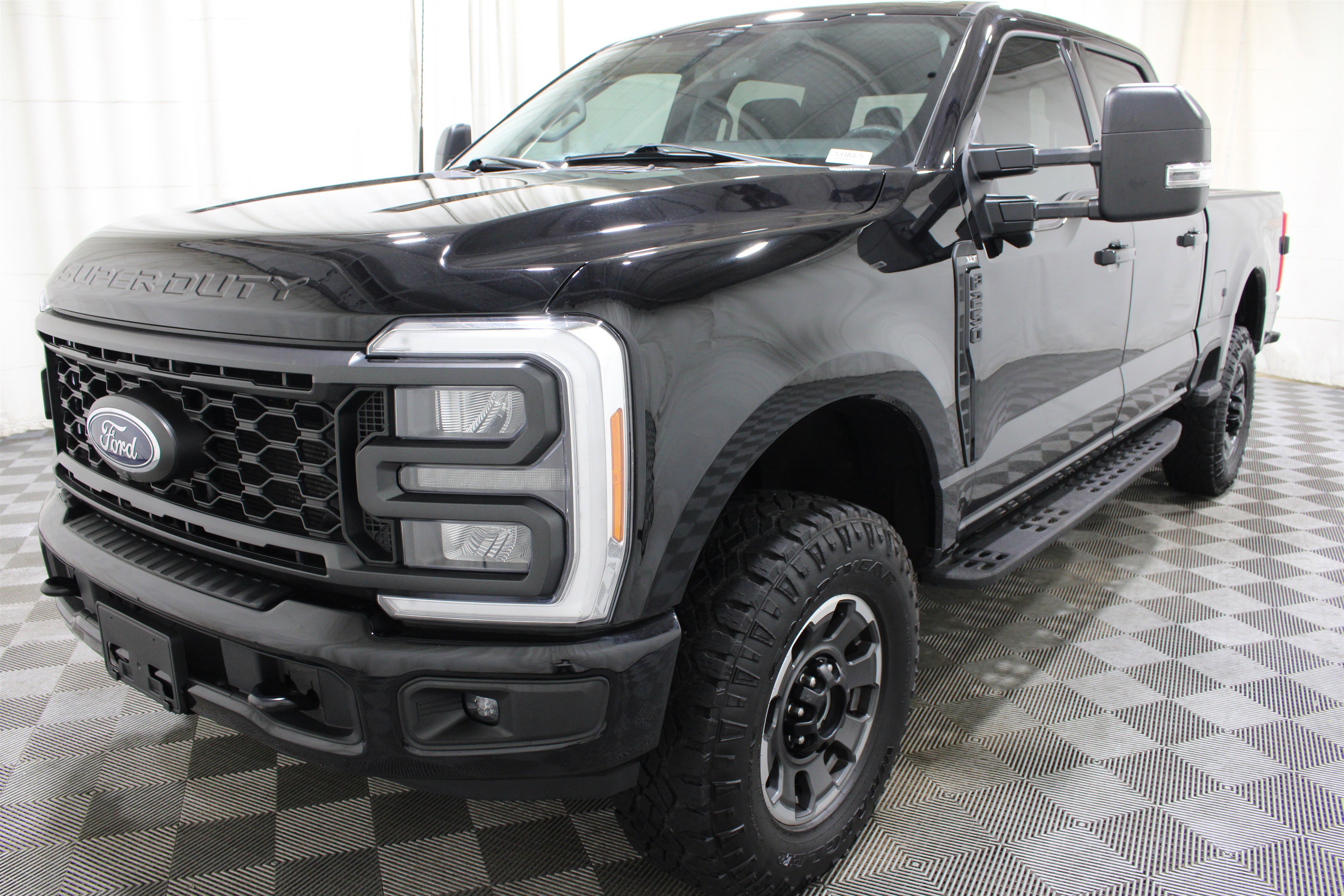 Used 2023 Ford F250 XLT w/ Tremor Off-Road Package image 35