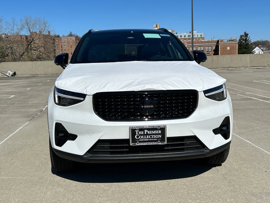 New 2026 Volvo XC40 B5 Ultra w/ Climate Package AWD/4WD image 6