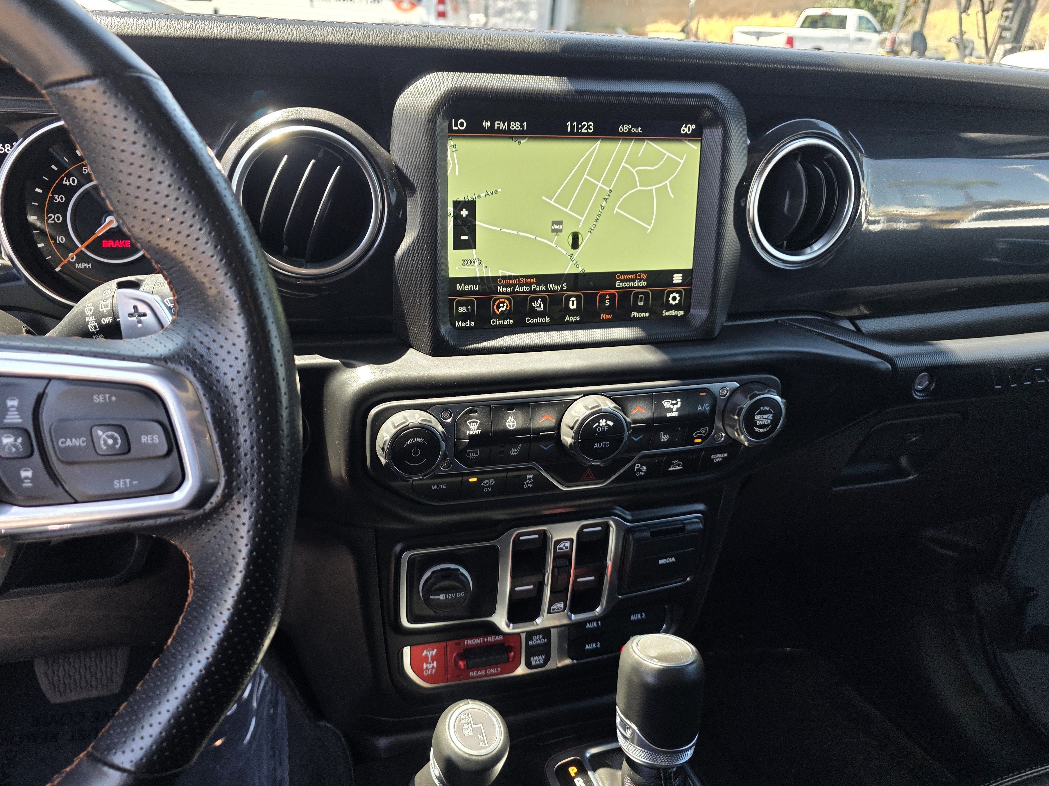 Certified 2023 Jeep Wrangler Unlimited Rubicon 392 w/ Trailer Tow Package AWD/4WD image 16