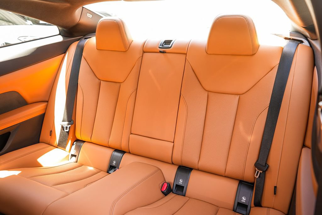 Used 2024 BMW M440i Coupe w/ Premium Package RWD image 17