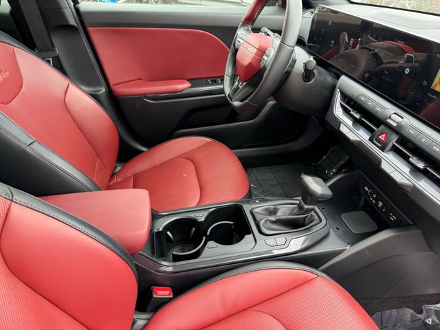 Used 2025 Kia K4 GT-Line w/ GT-Line Premium Package image 16