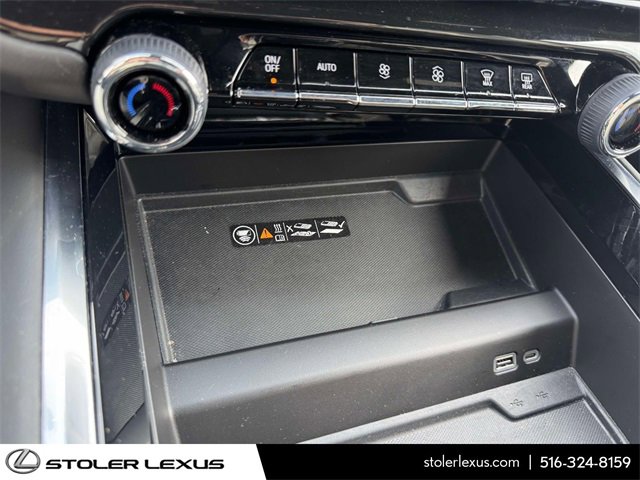 Used 2025 Chevrolet Tahoe Premier image 31