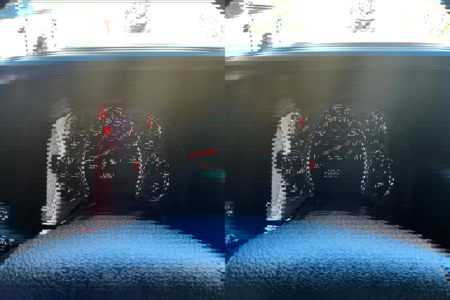 Used 2016 Chevrolet Express 2500 image 19