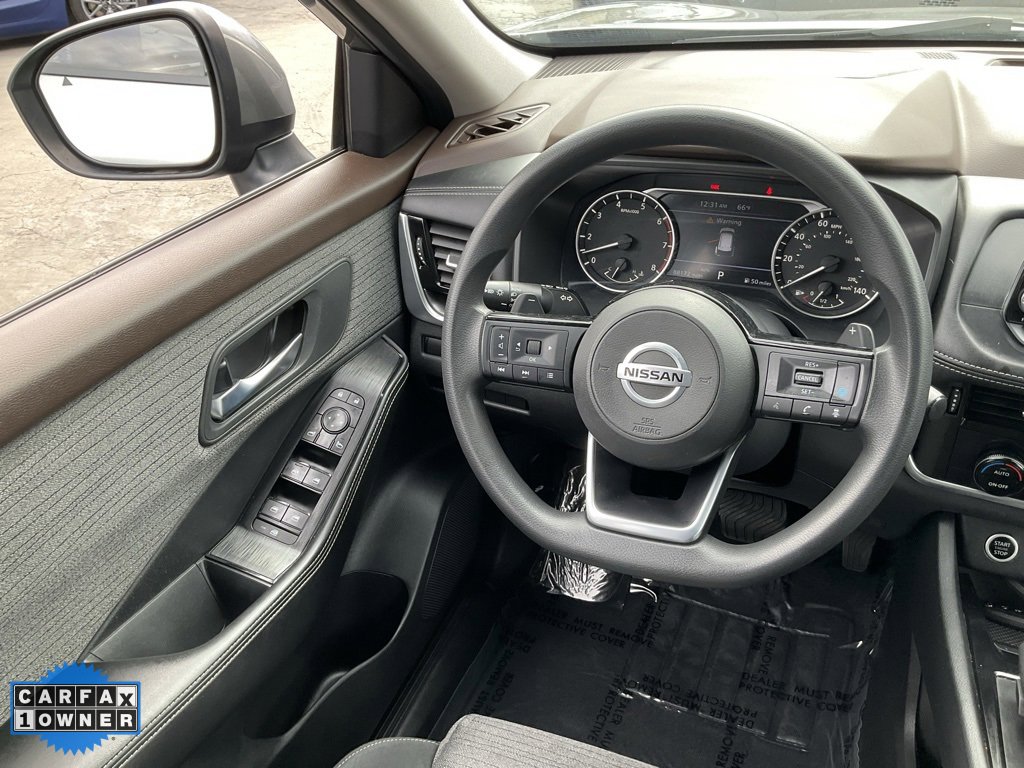 Used 2021 Nissan Rogue SV image 35