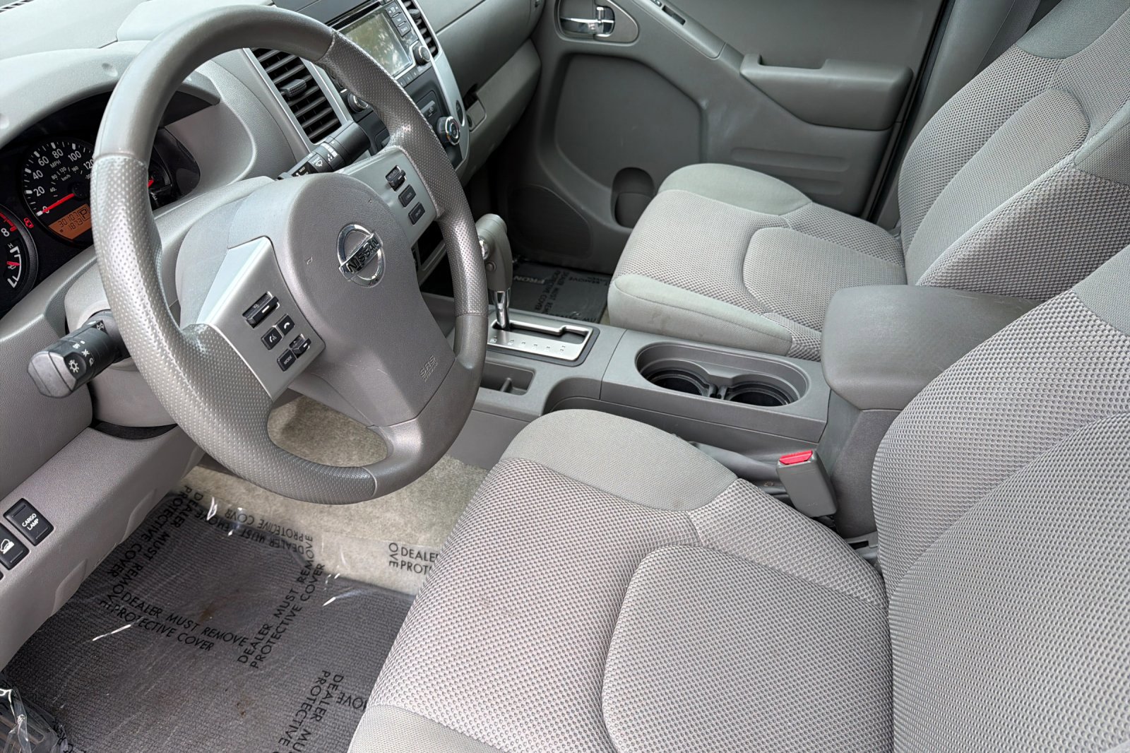 Used 2016 Nissan Frontier SV image 10