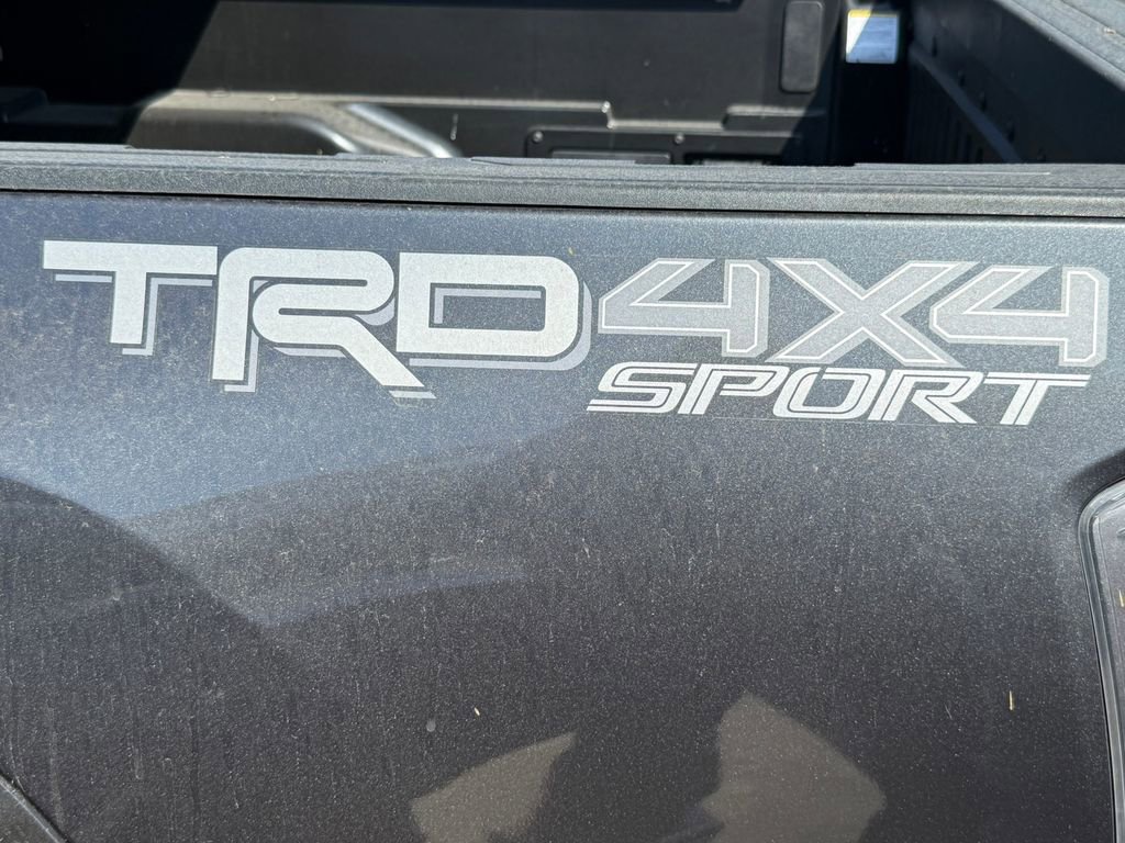 Used 2021 Toyota Tacoma TRD Sport w/ Technology Package image 9