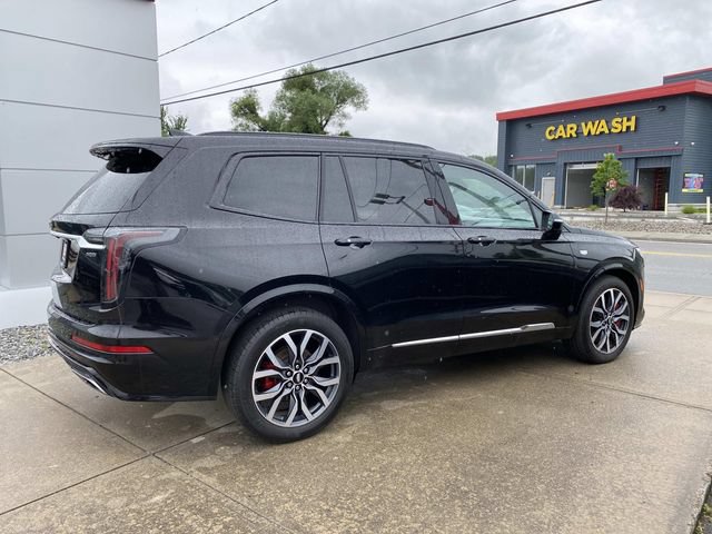 Used 2022 Cadillac XT6 Sport w/ Platinum Package AWD/4WD image 6