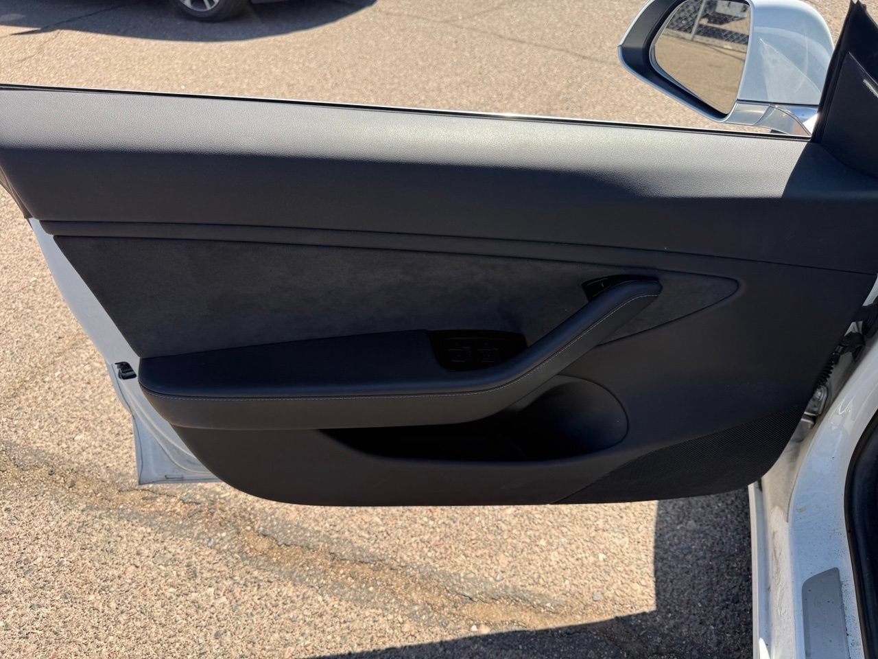 Used 2018 Tesla Model 3 Long Range RWD image 14