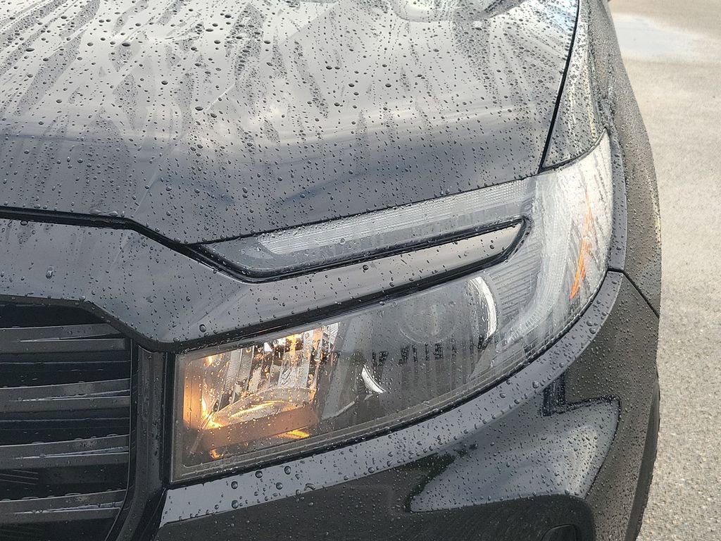 Used 2023 Honda Ridgeline Sport image 16