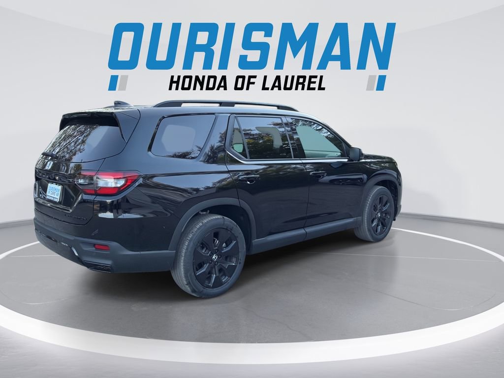New 2026 Honda Pilot Black Edition image 8