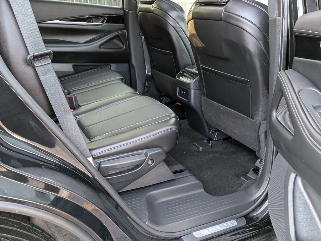 Used 2025 INFINITI QX60 Pure image 20