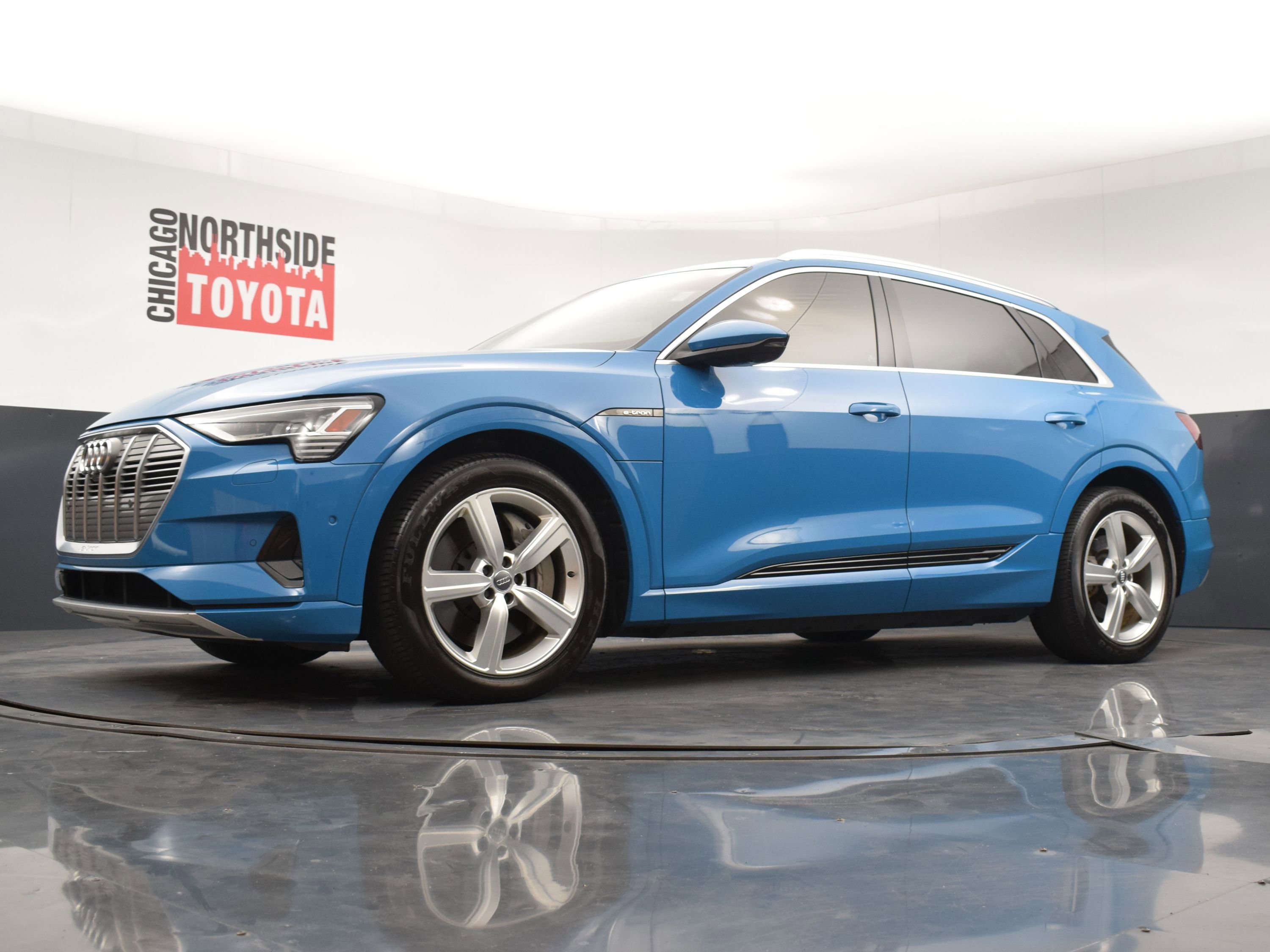 Used 2019 Audi e-tron Premium Plus AWD/4WD image 42