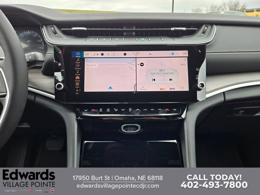 New 2026 Jeep Grand Cherokee L 4WD image 19