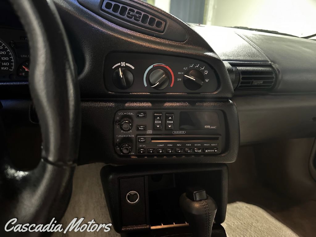 Used 1996 Chevrolet Camaro Z28 image 35