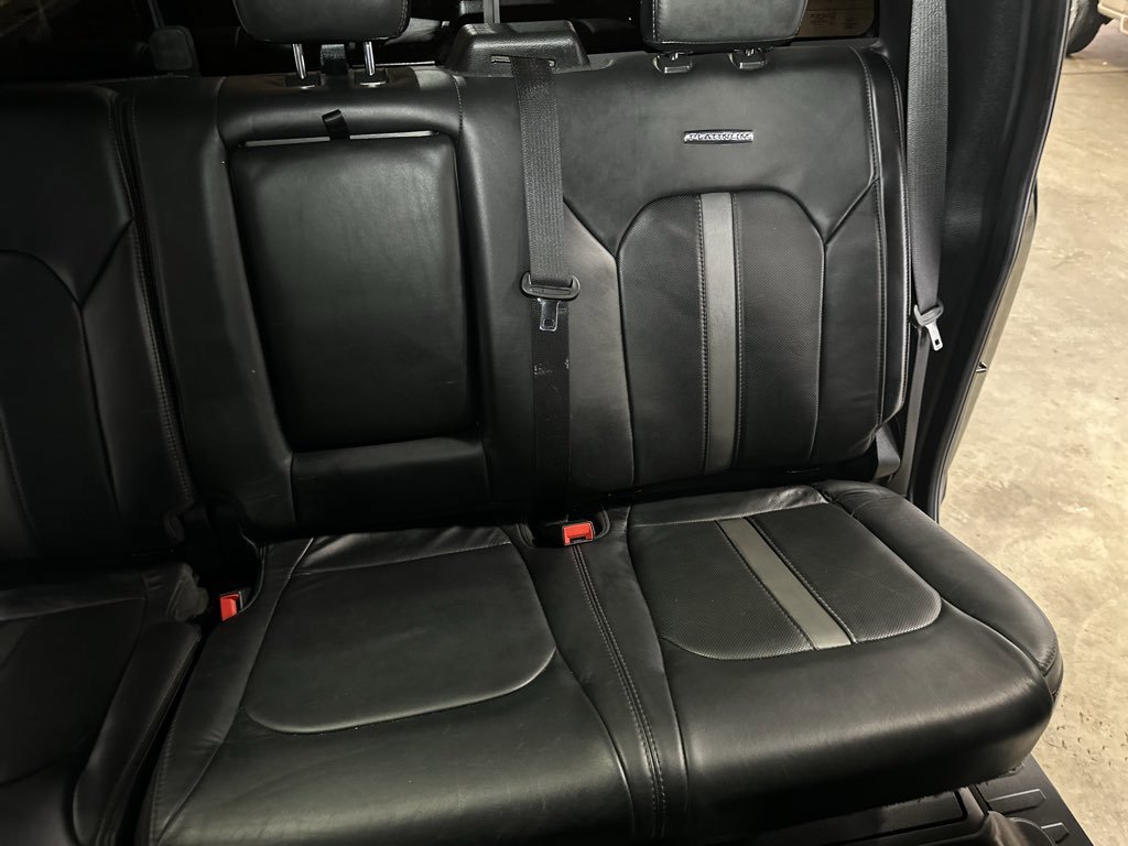 Used 2019 Ford F350 Platinum w/ Platinum Ultimate Package image 22