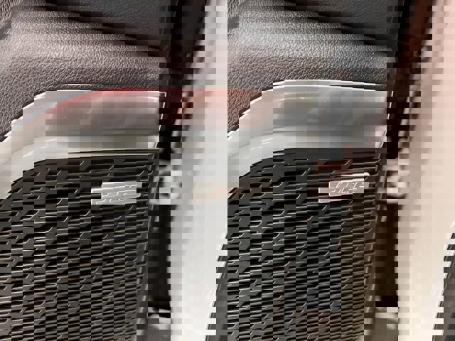 Used 2025 Buick Enclave Preferred image 18