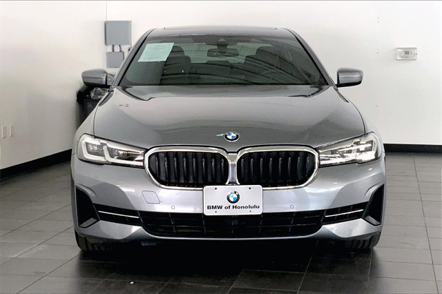 Certified 2023 BMW 540i image 3