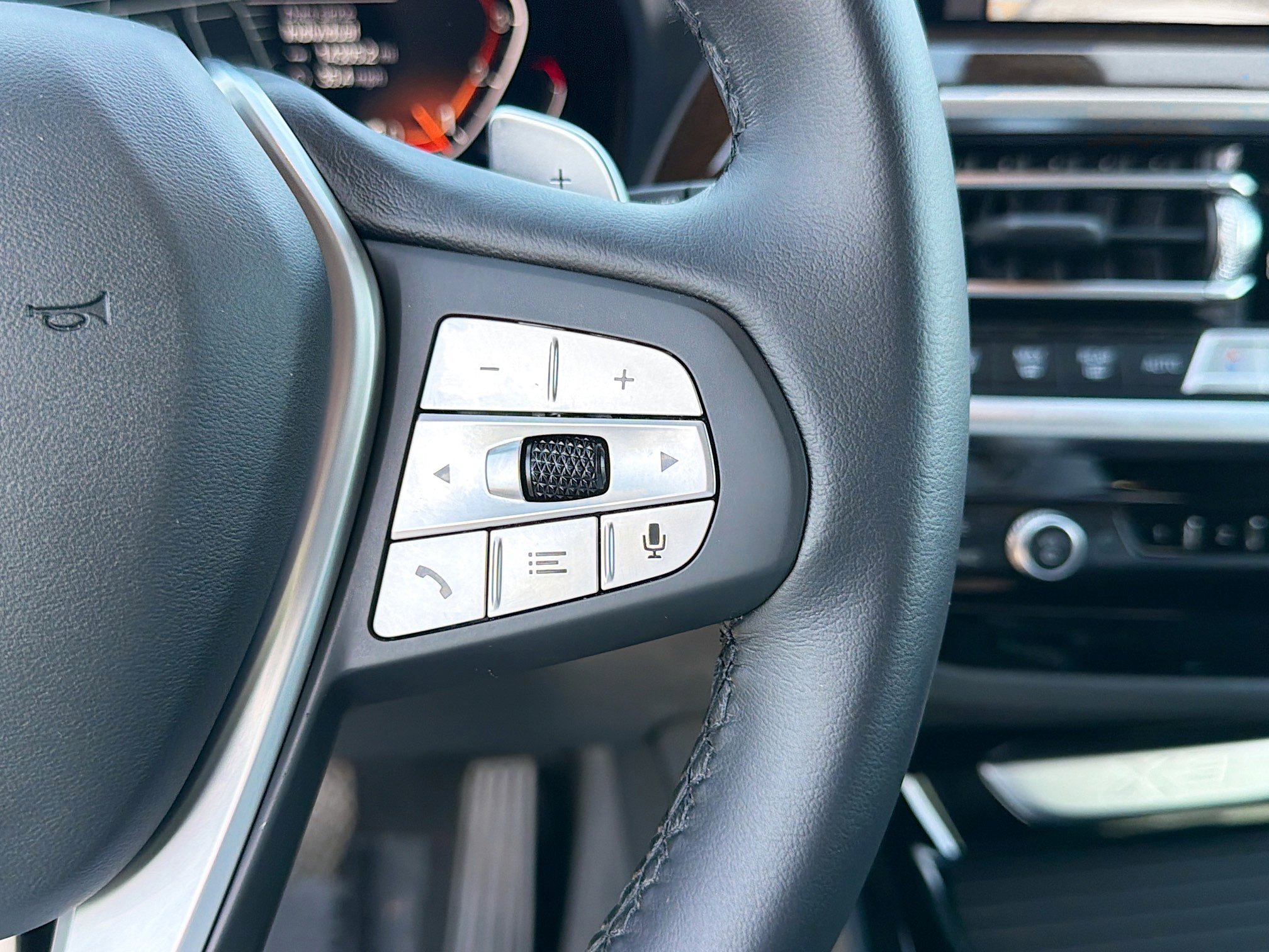 Used 2024 BMW X3 sDrive30i w/ Convenience Package w/ZPA RWD image 37