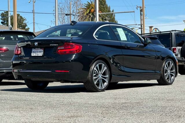 Used 2014 BMW 228i Coupe image 4