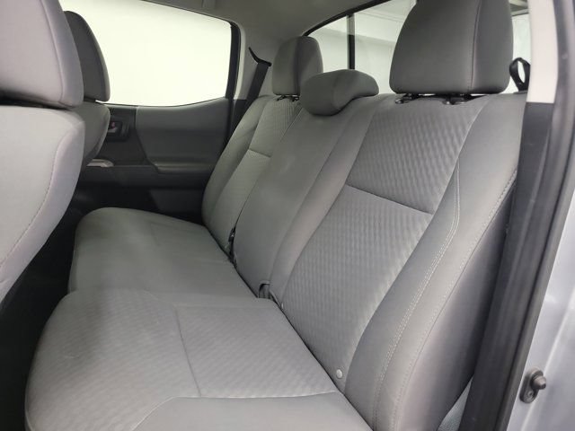 Used 2021 Toyota Tacoma SR5 RWD image 11