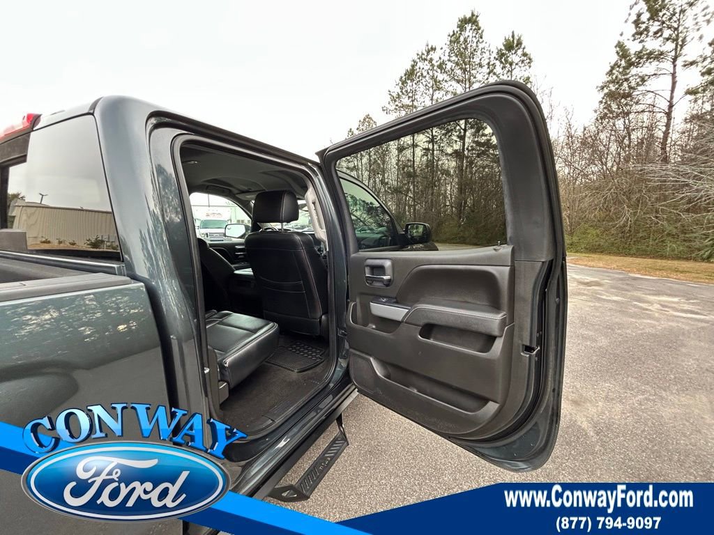 Used 2018 Chevrolet Silverado 1500 LT w/ All Star Edition image 19