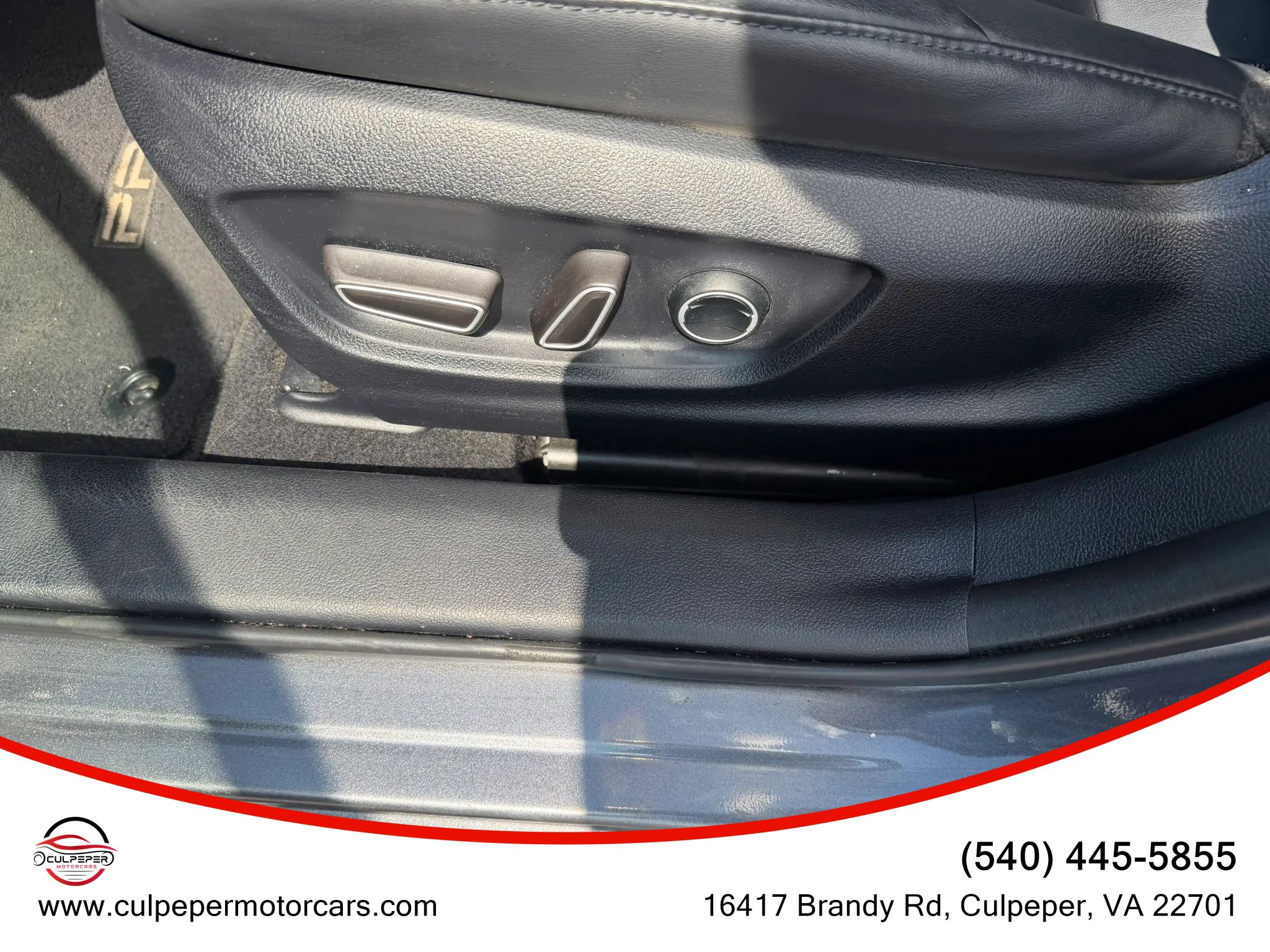 Used 2016 Toyota Prius Four w/ Advanced Technology Package FWD image 8