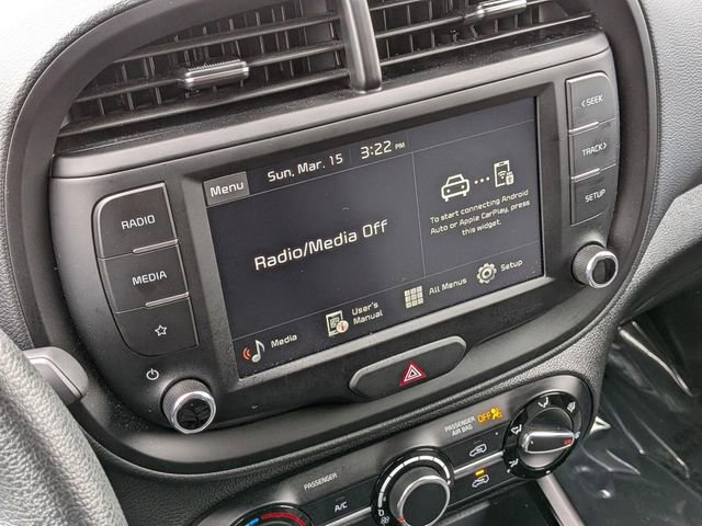 Used 2025 Kia Soul LX w/ LX Technology Package image 21