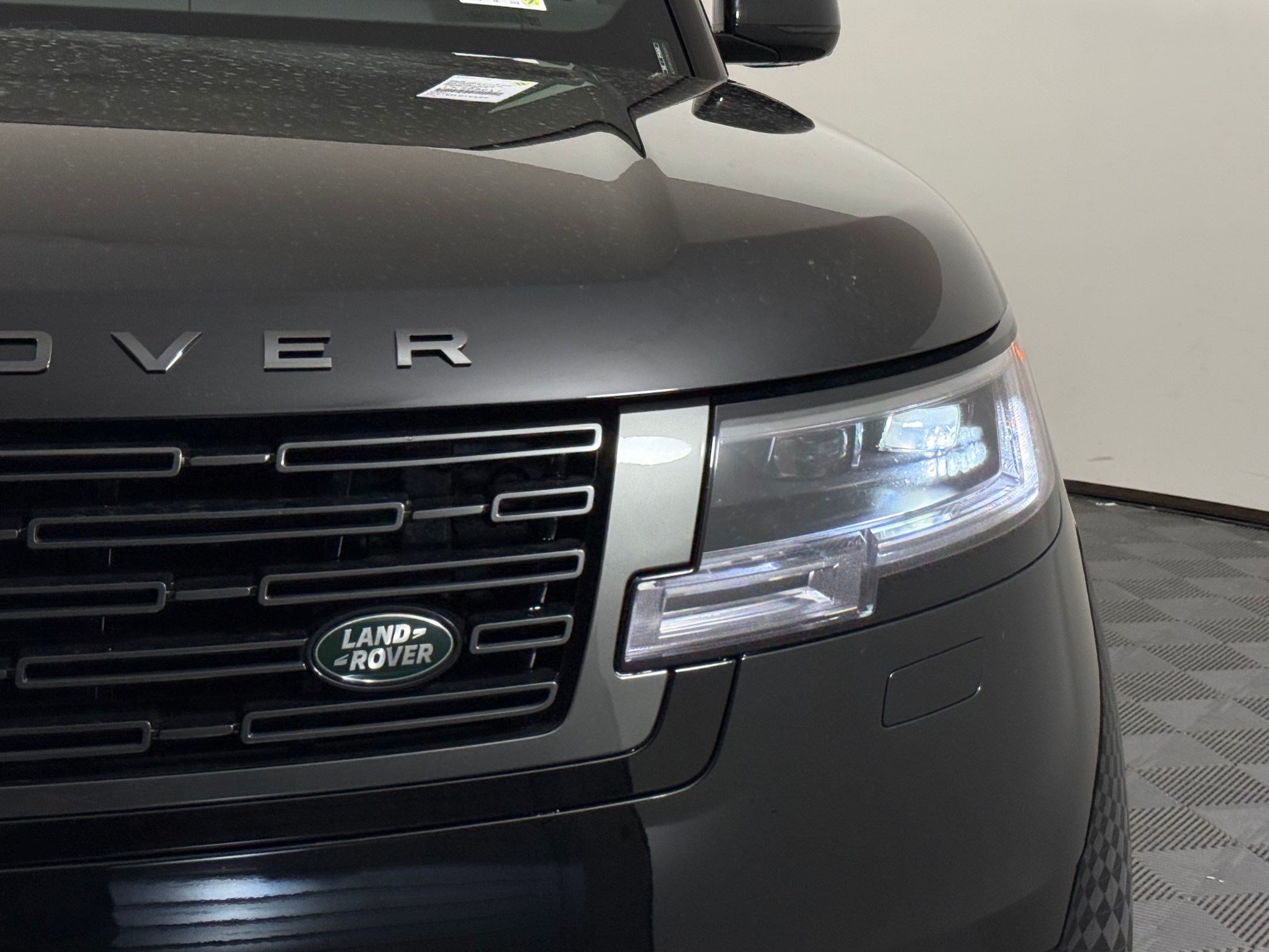 New 2026 Land Rover Range Rover SE AWD/4WD image 12