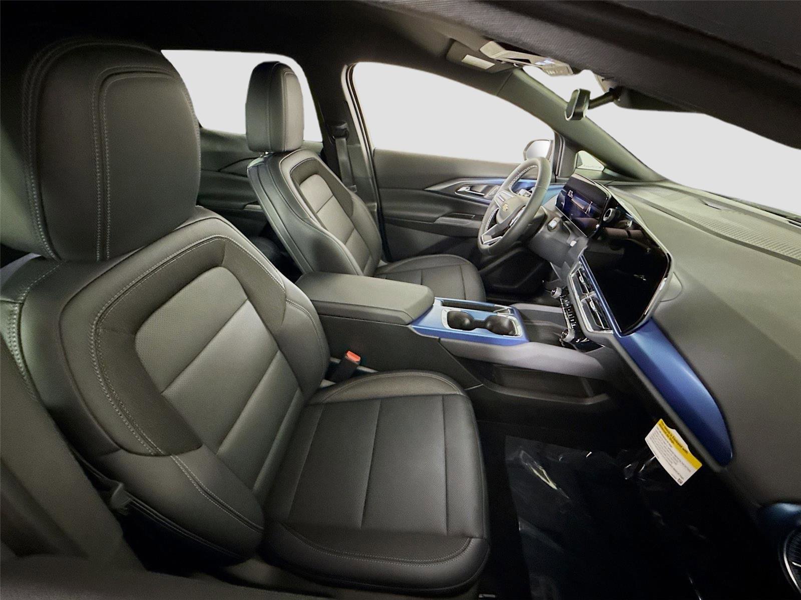 Used 2026 Chevrolet Equinox EV LT image 20