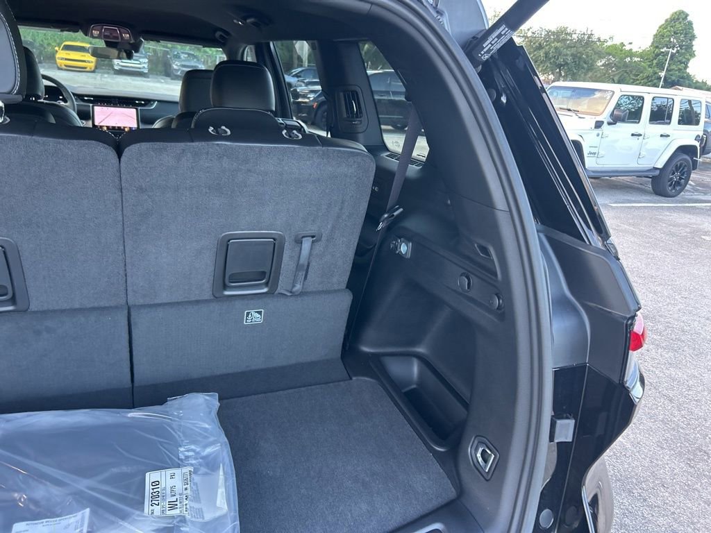New 2025 Jeep Grand Cherokee L Limited image 32